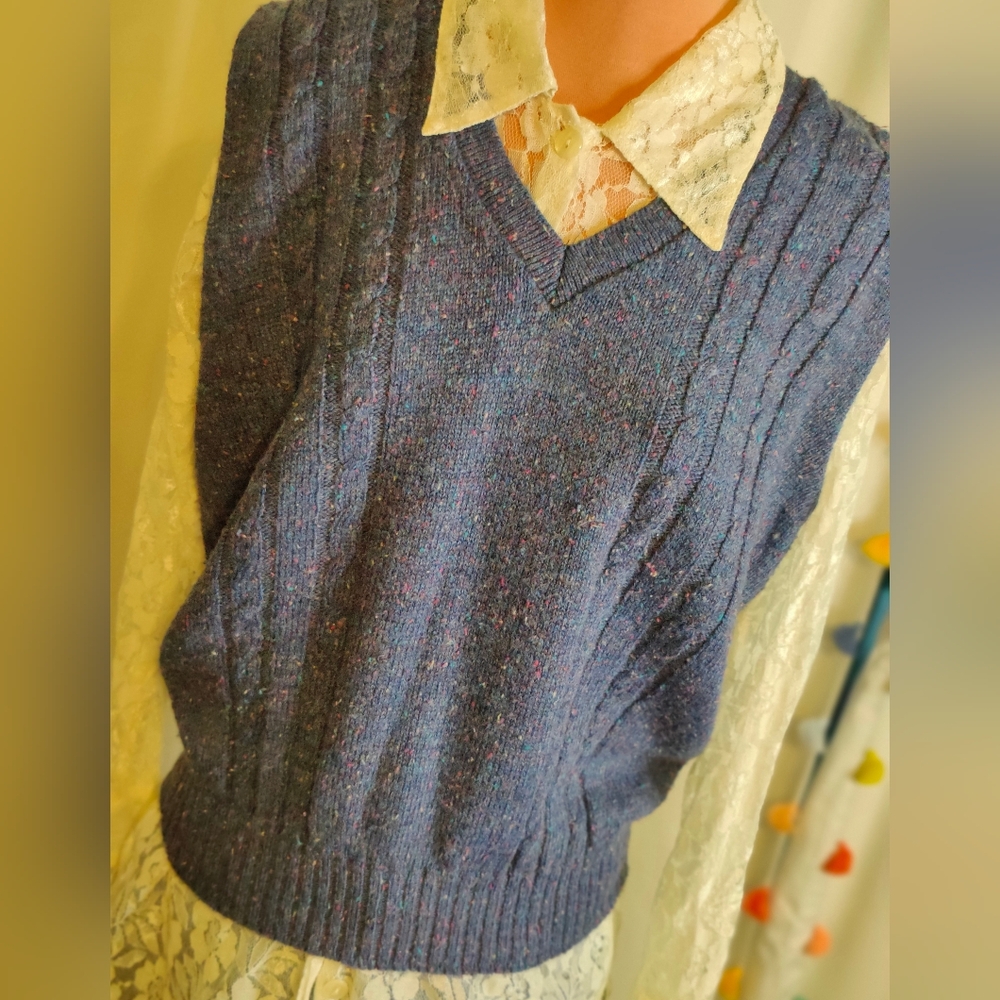mid century Boyfriend Sweater Vest Ribbed blue tweed banded bottom Chic Med